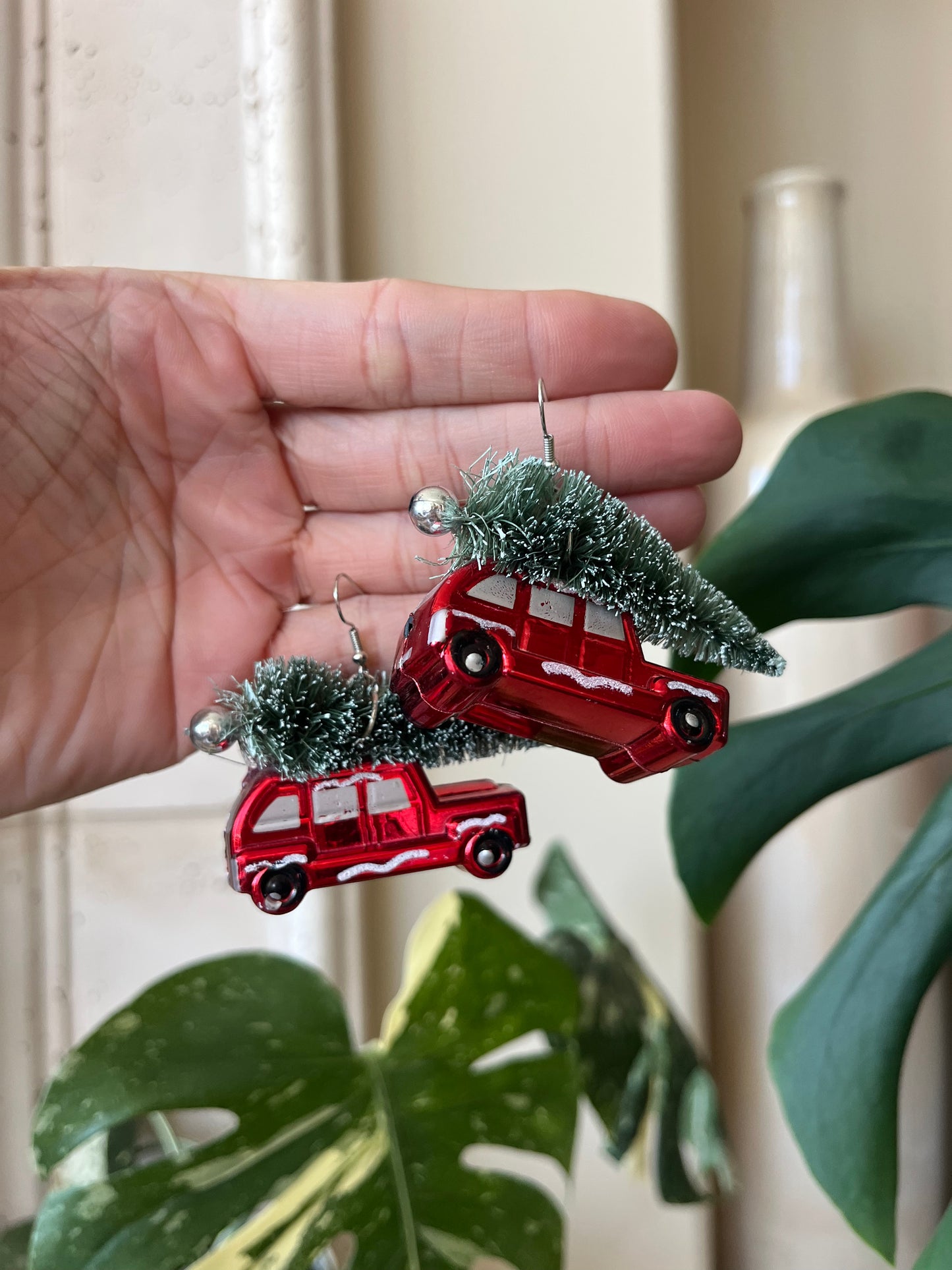 christmas tree on car