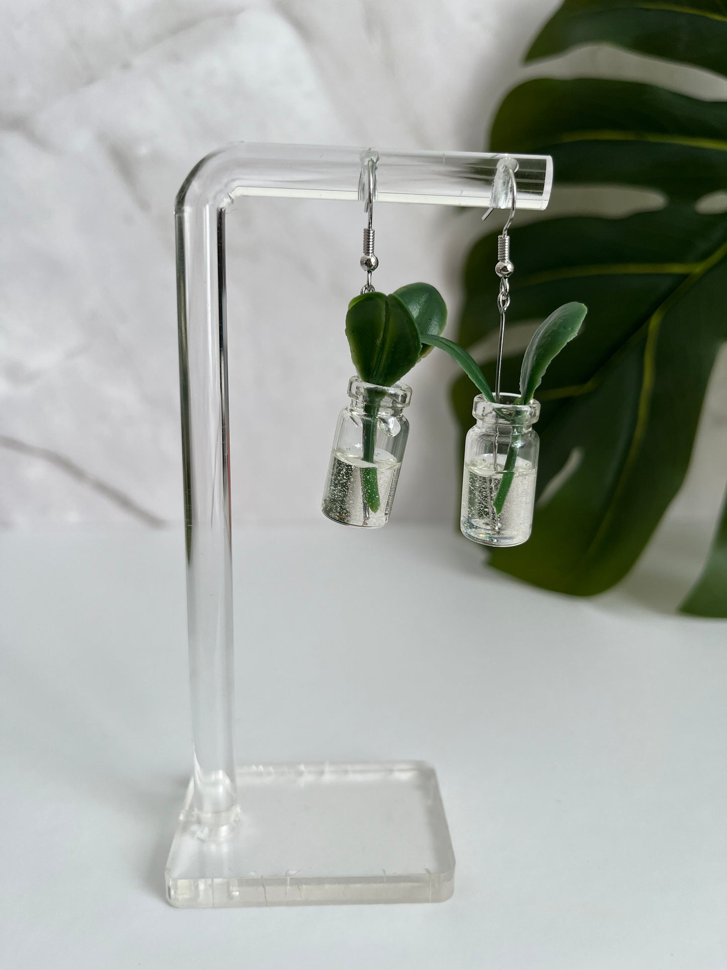propagation earring - silver metal