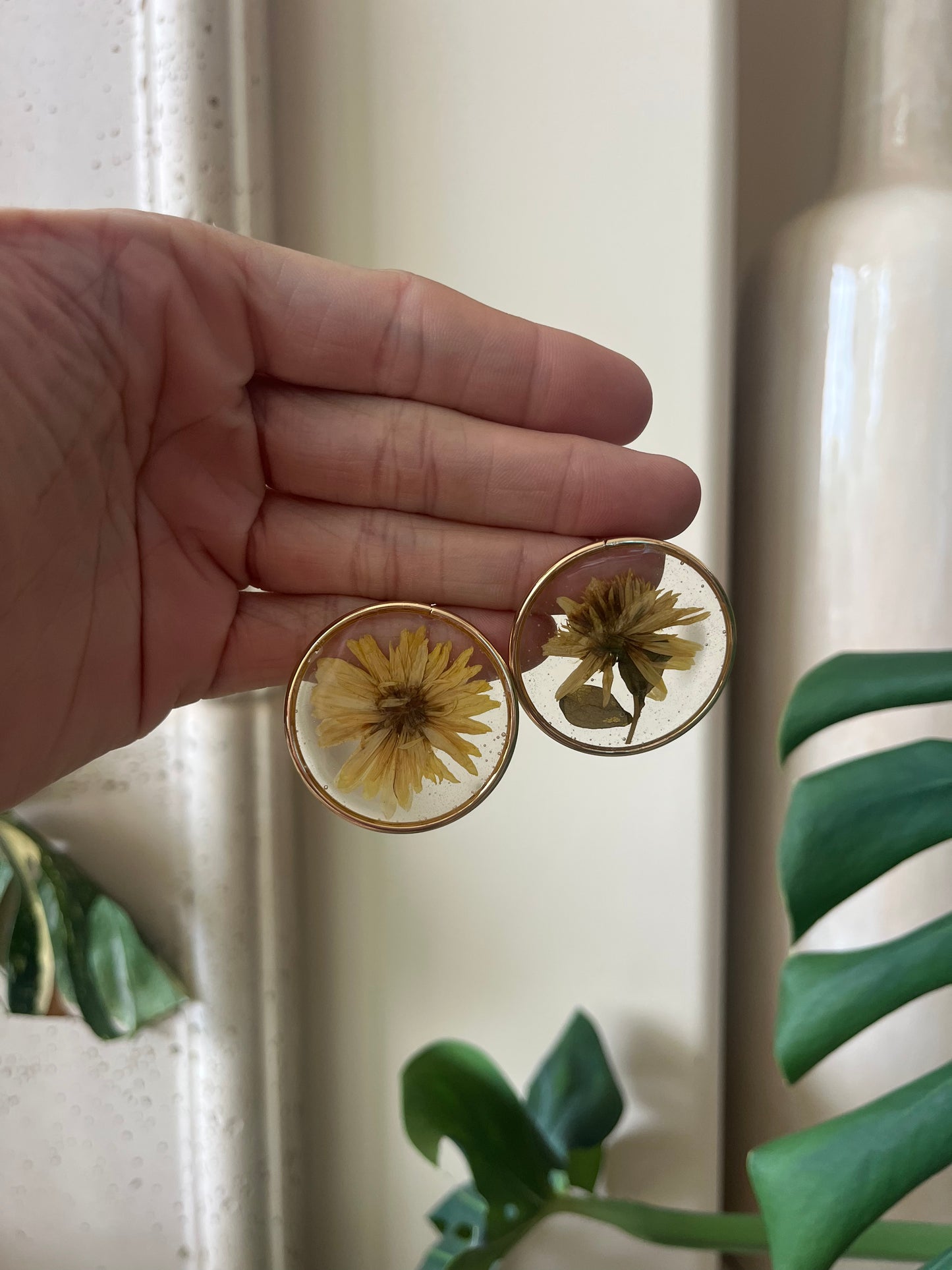 big yellow flower stud