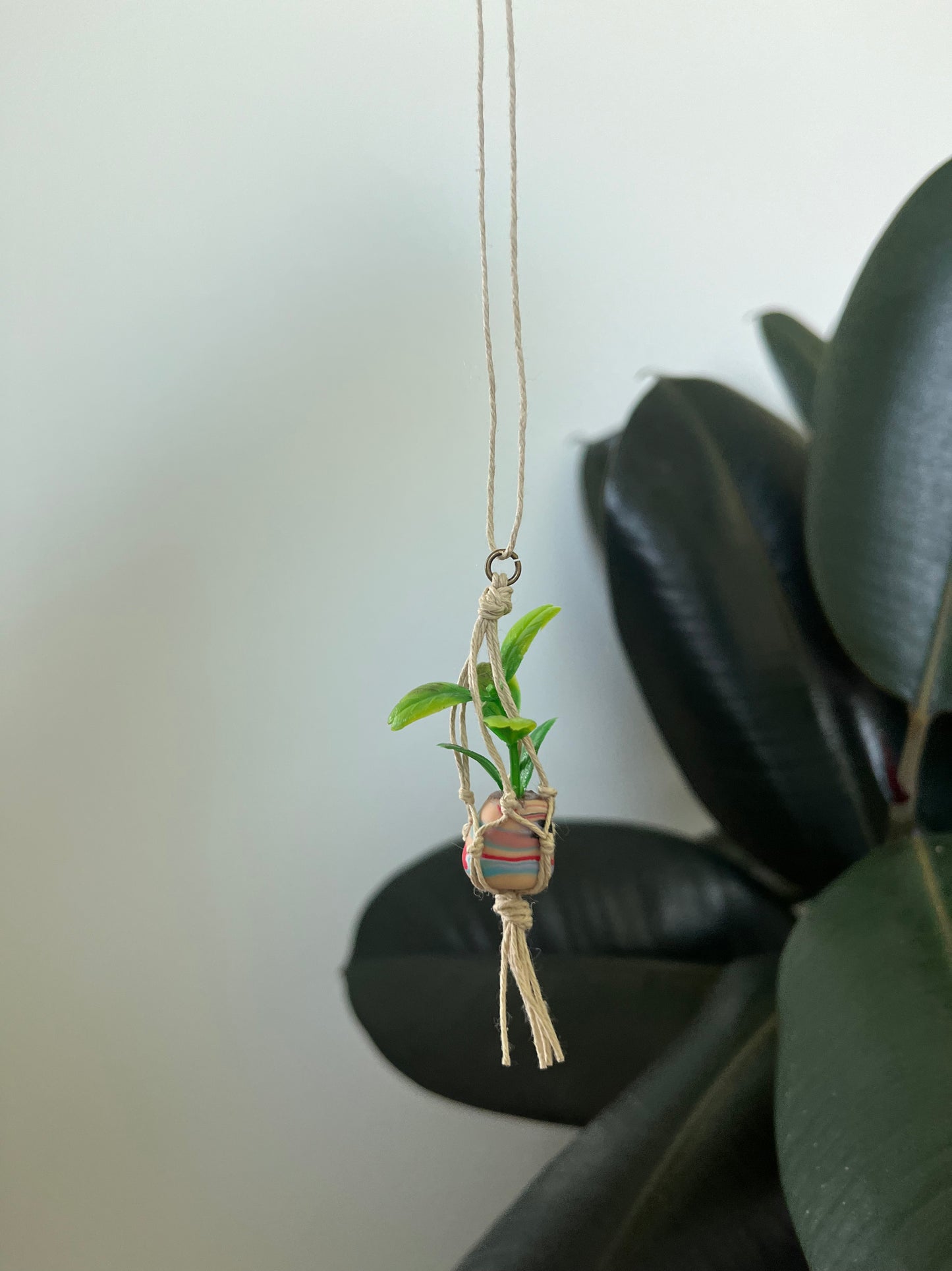 cream string - mixed pot