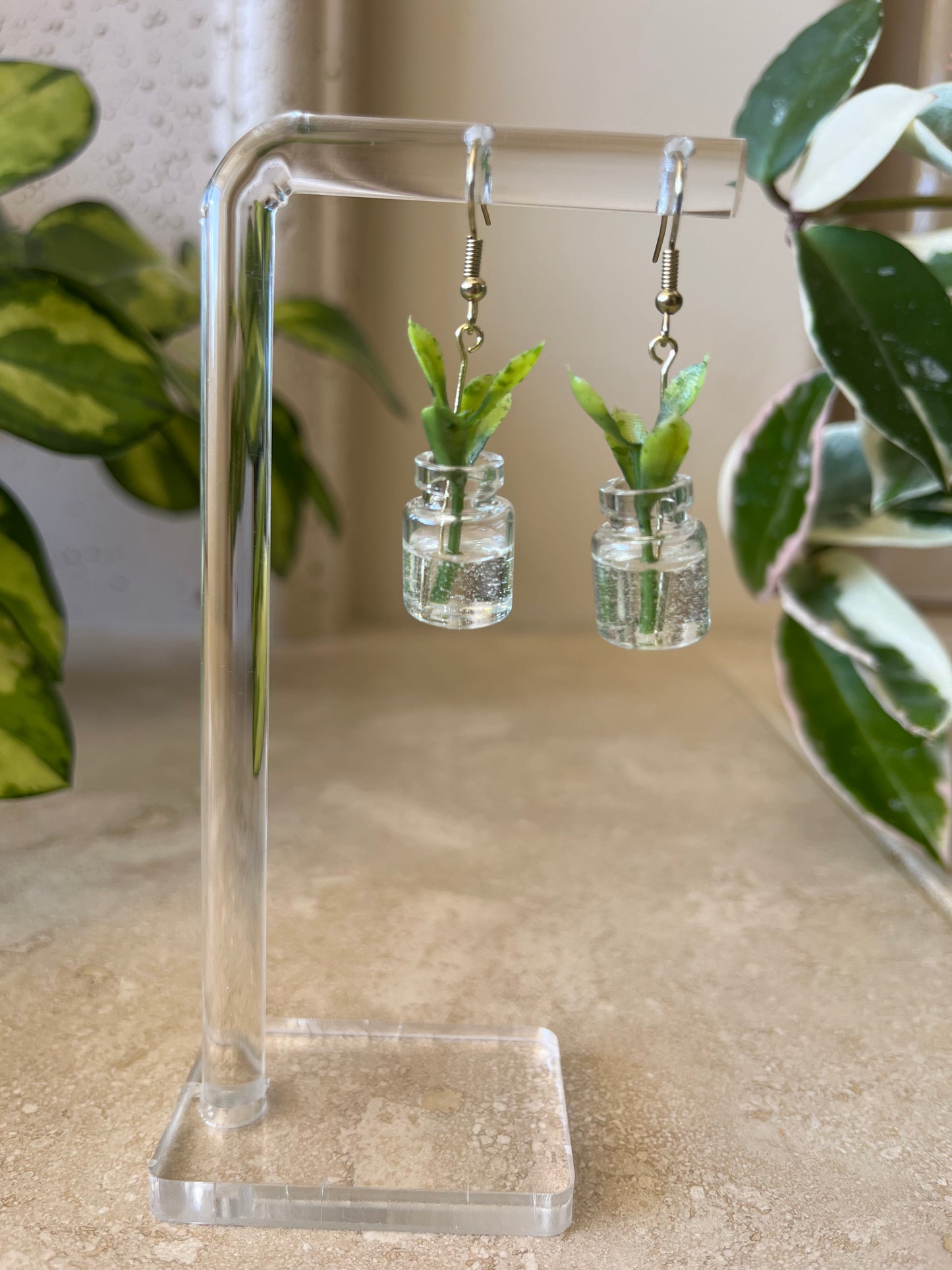 propagation earring - gold metal