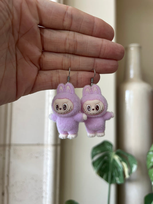 purple standing - silver metal