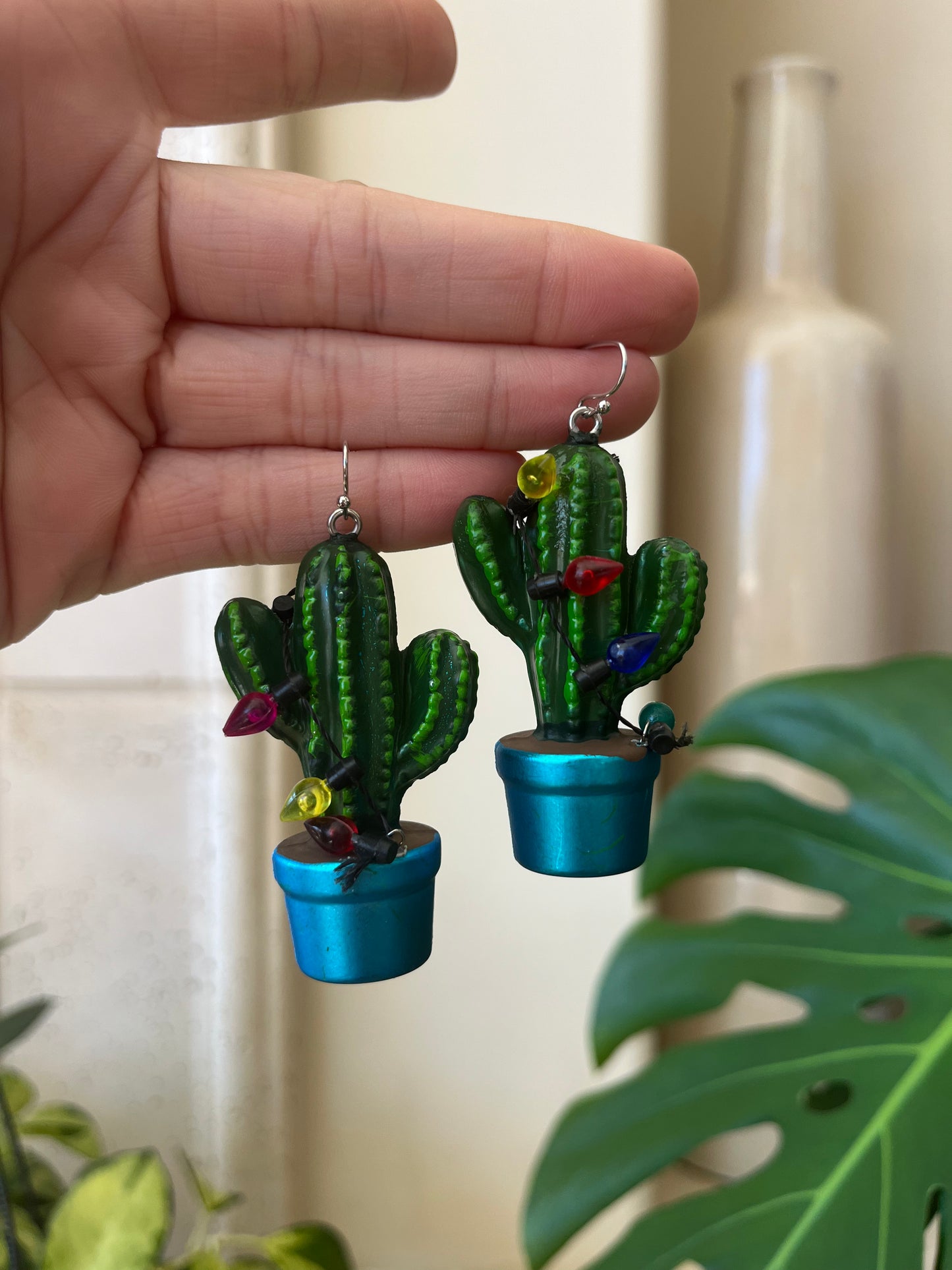 blue pot cactus