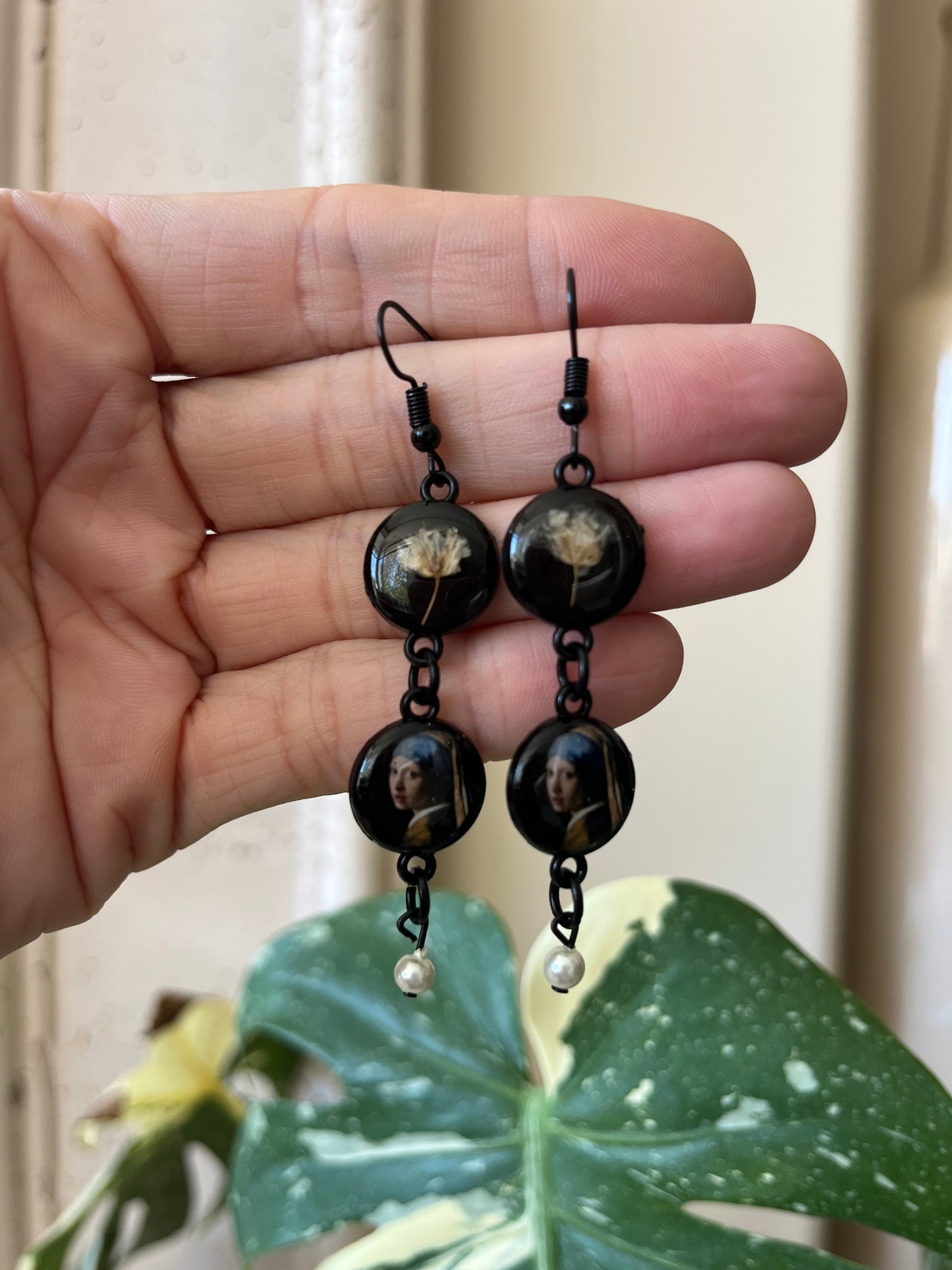 The Girl with the Peal Earring