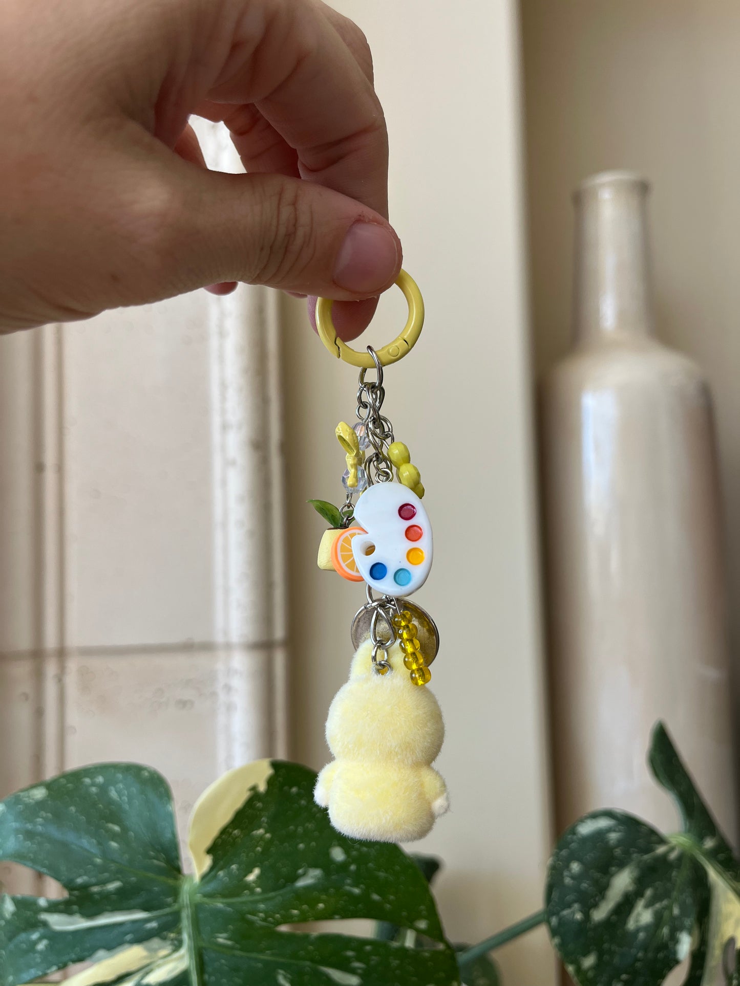 yellow purse clip
