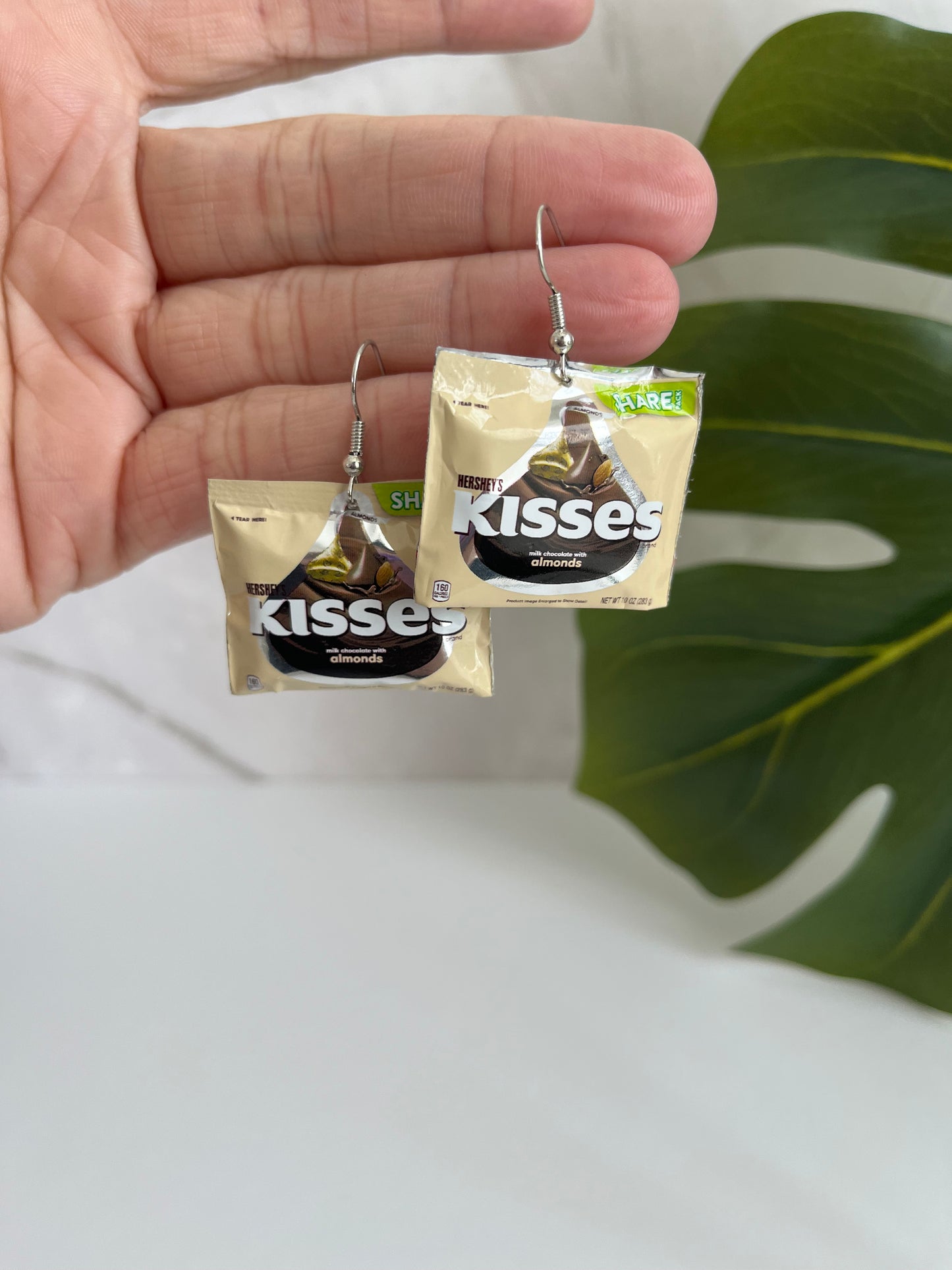 Hershey's kisses